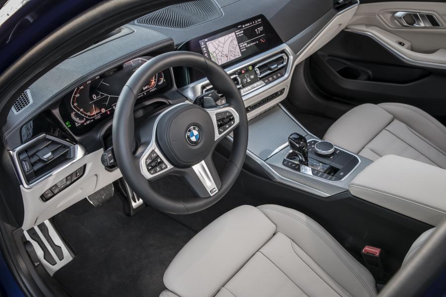Интерьер BMW 320d M Sport xDrive (G20) 2019 года  (WW) (фото 29 из 40)